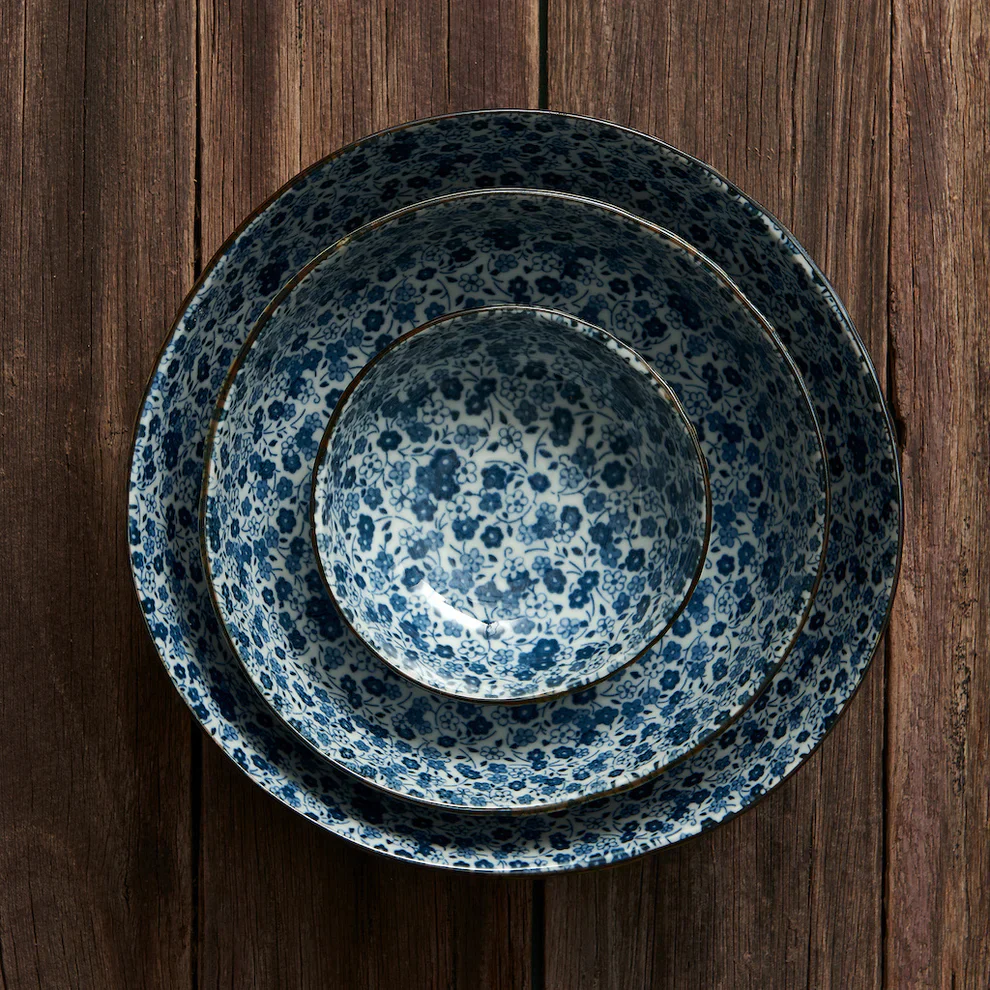 Blue Daisy medium U-shape bowl 13cm - Image 4