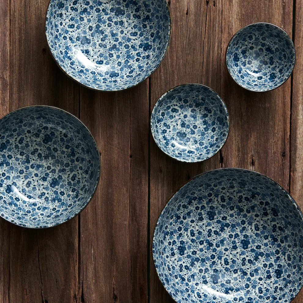 Blue Daisy medium U-shape bowl 13cm - Image 5