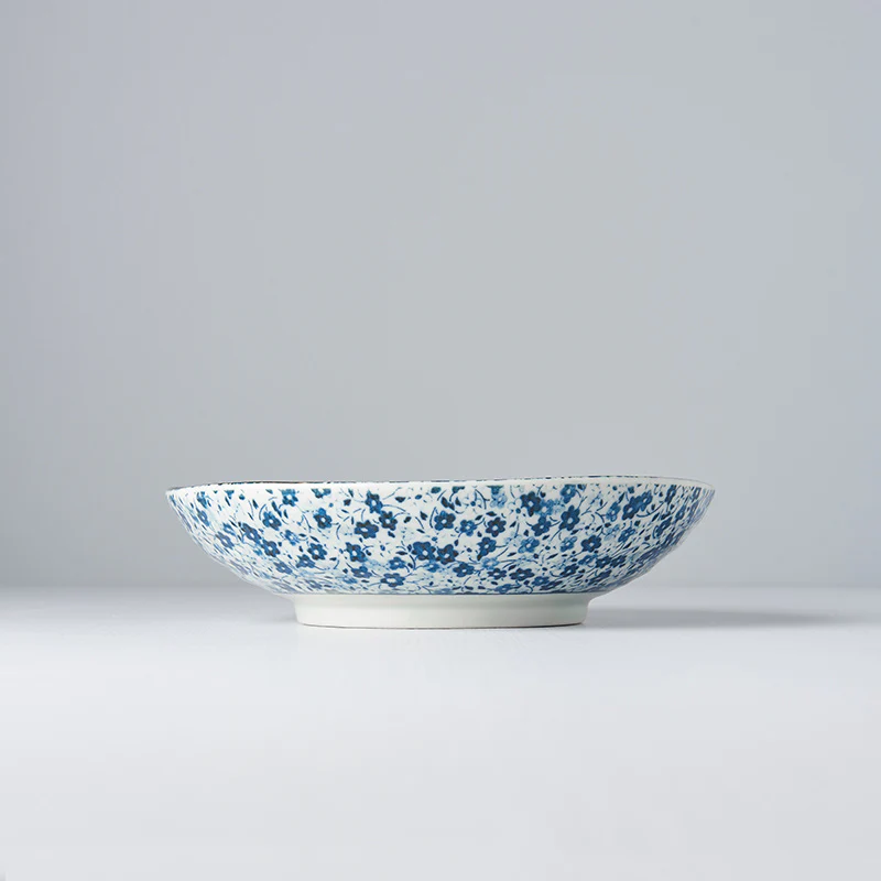 Blue Daisy shallow open bowl 21cm - Image 3