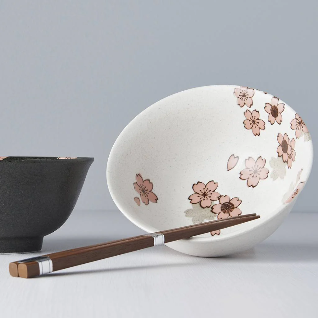 Black & white with pink sakura 2 piece boxed bowl set 15cm - Image 2