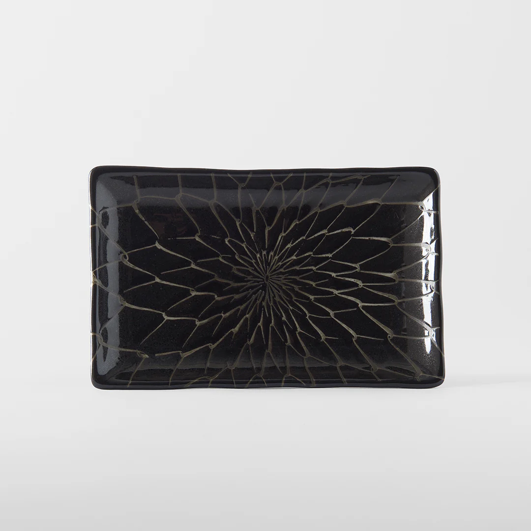 Charcoal Net Design Sushi Plate 22cm - Image 4