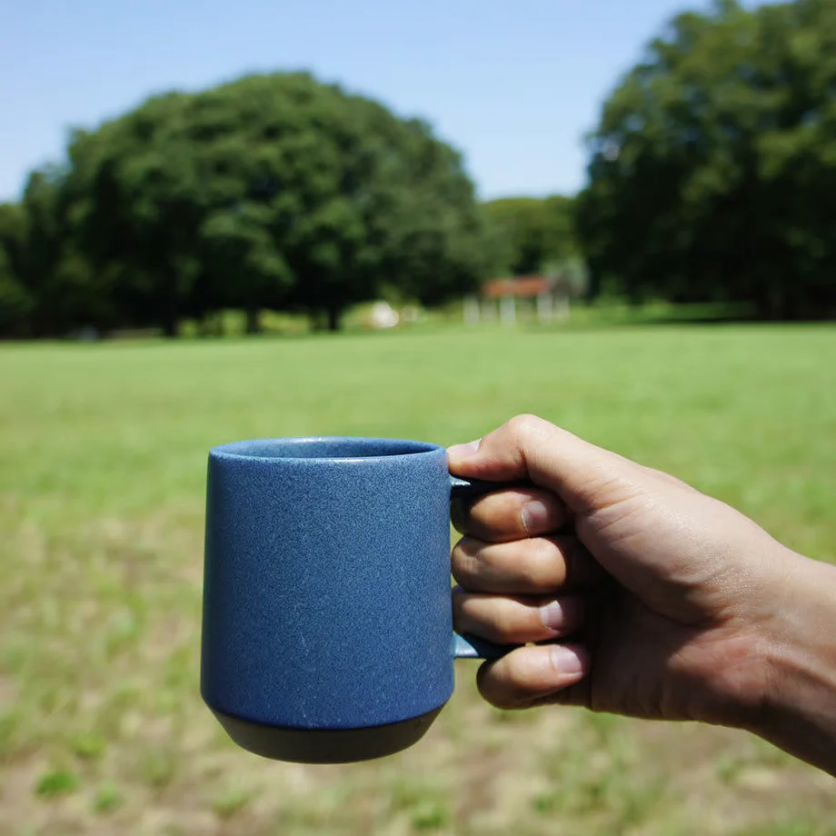 CHIPS Mat Sand Blue Gift Boxed Mug with Handle 380ml - Image 9