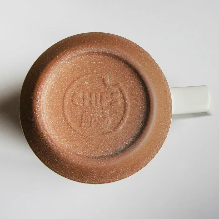 CHIPS Solid White Gift Boxed Mug with Handle 380ml - Image 3