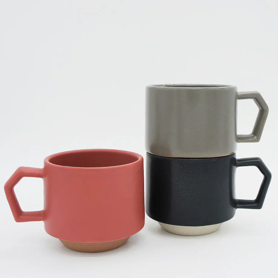 CHIPS Stack Mat Black Gift Boxed Mug with Handle 280ml - Image 9