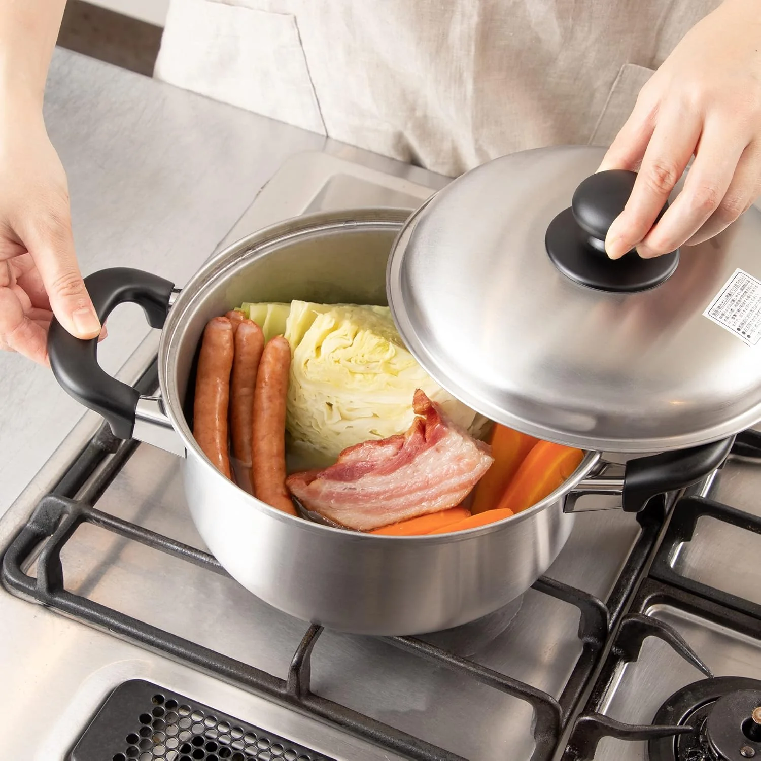 Enzo Classic Stainless Steel Casserole with Lid 20cm - Image 5