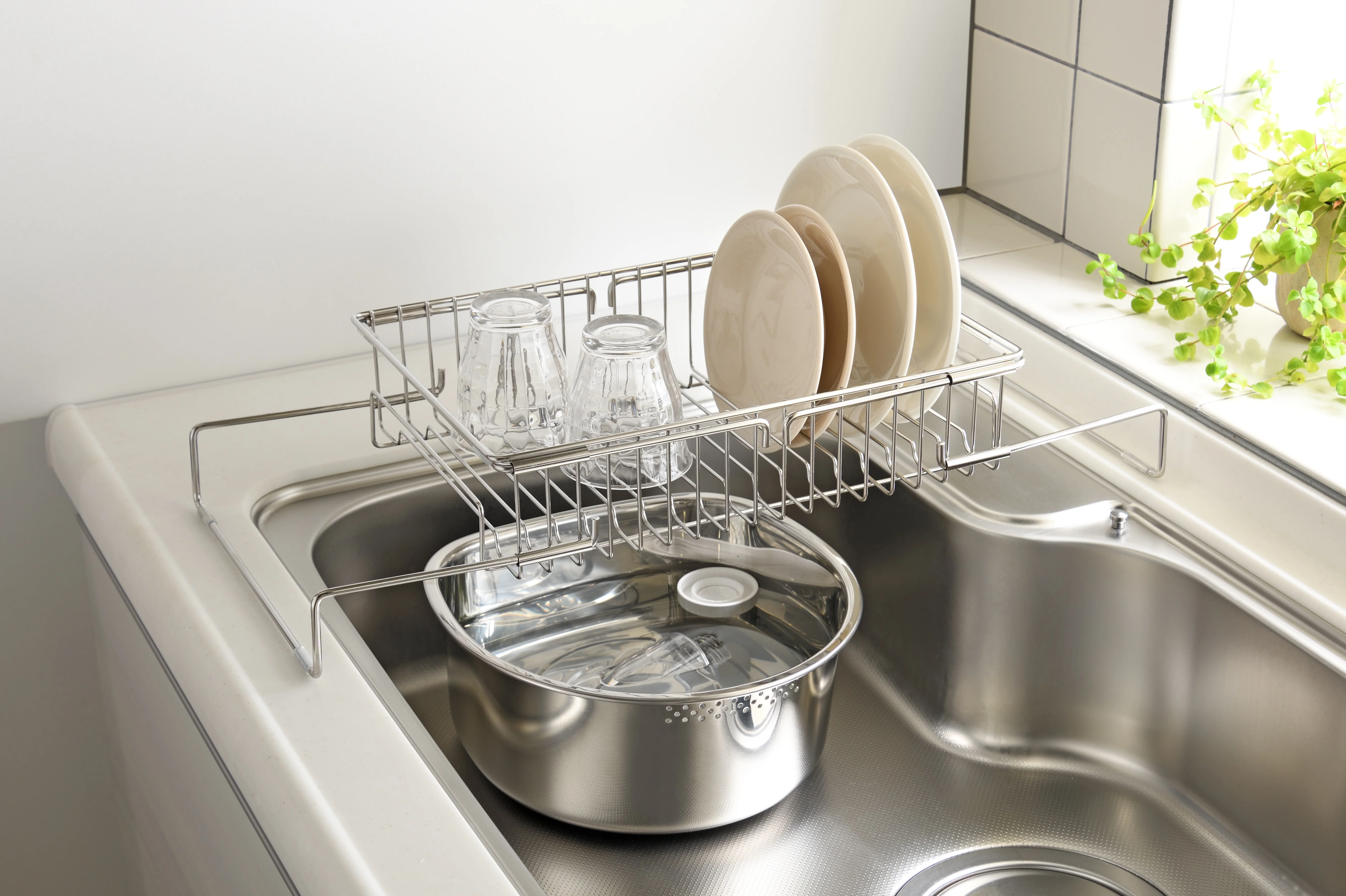 Enzo Expandable Stainless Steel Sink Dish Drainer Rack - Image 7