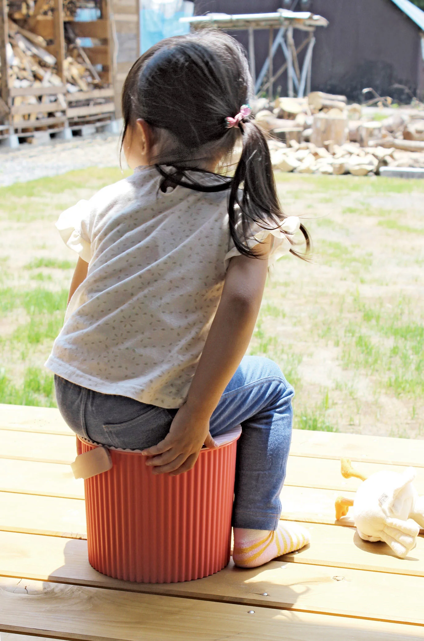 Hachiman Fraichair mini Storage Bucket 4L - Grey Yellow - Image 9