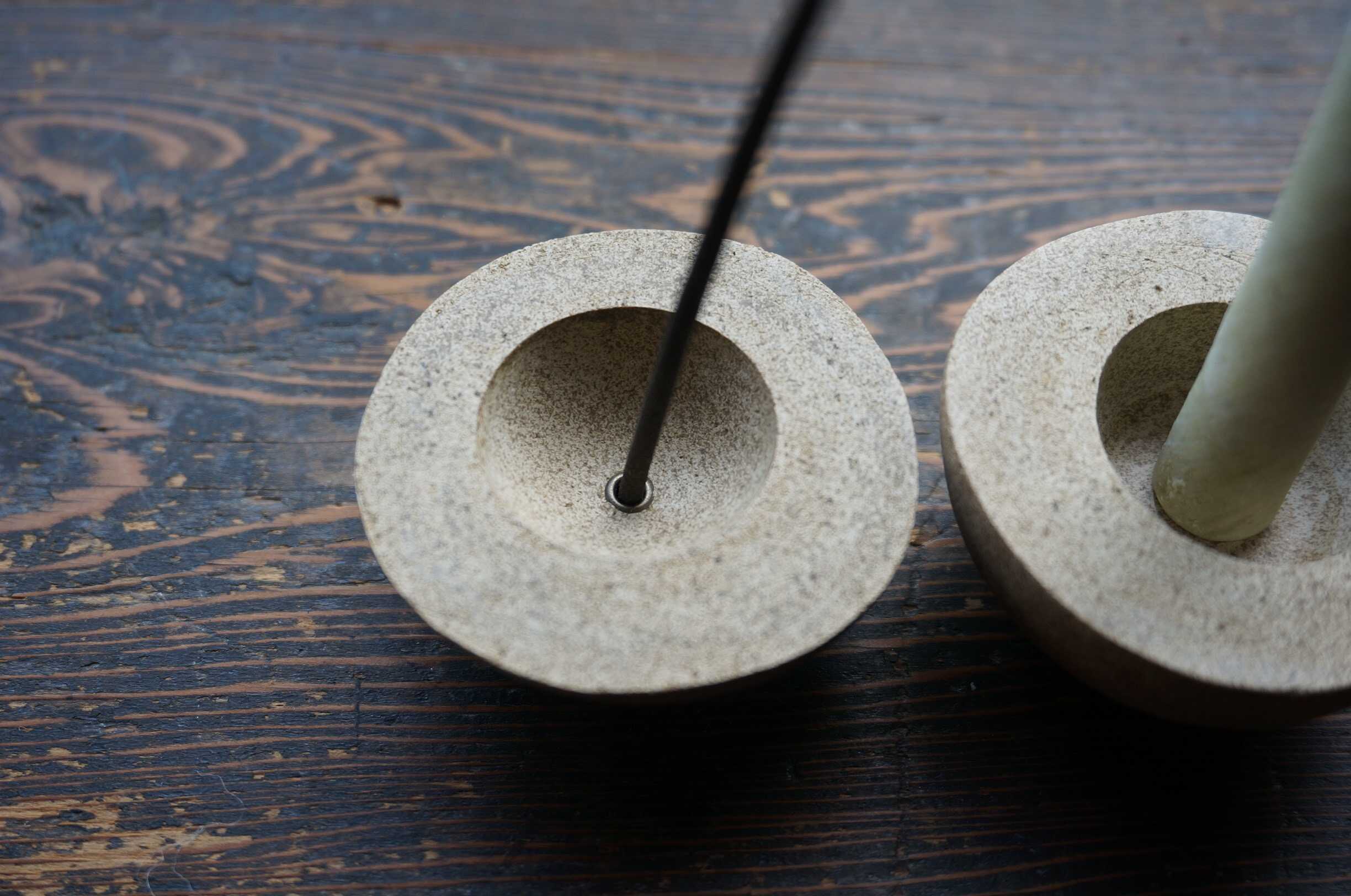 Haze Kodama Candle & Incense Holder - Ash Grey - Image 4