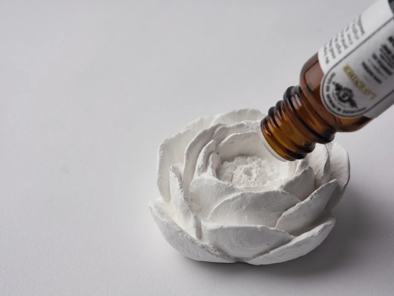 Incense Holder & Aroma Ornament - Camelia Flower - Image 3