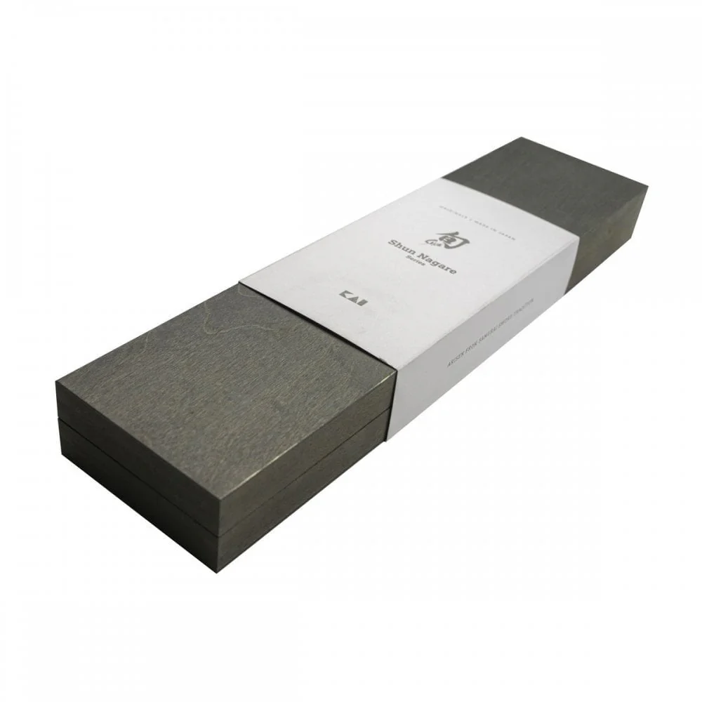 Kai Shun Nagare Utility knife 15cm - Image 4