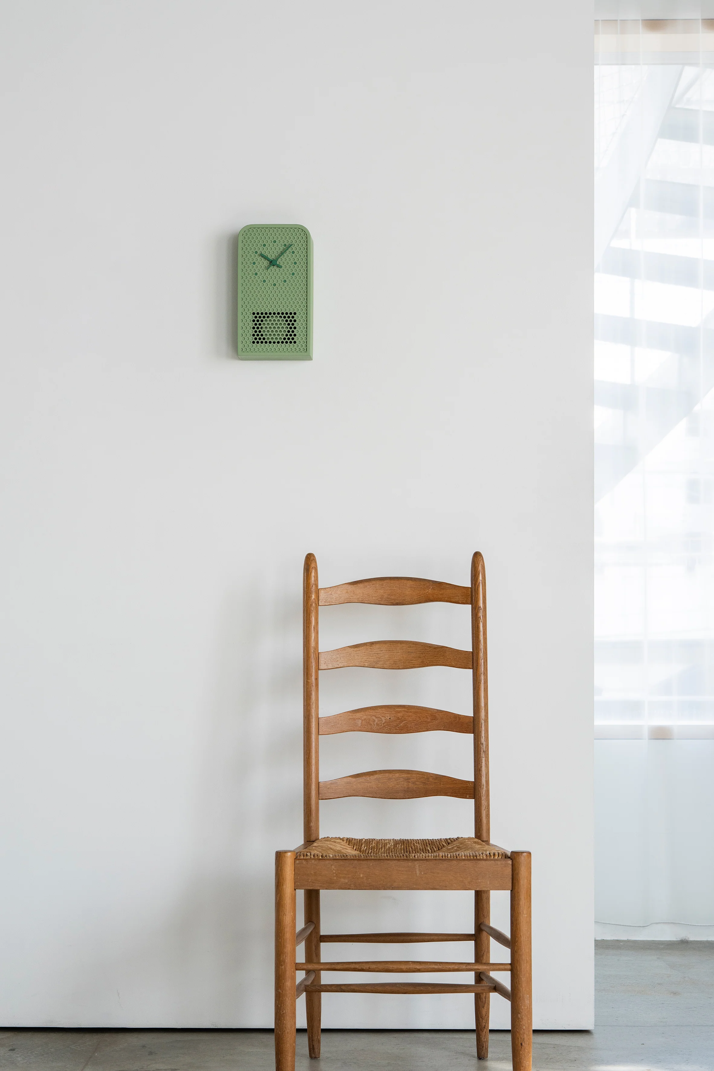 Lemnos MOOV Japanese Designer Pendulum Clock - Green - Image 3