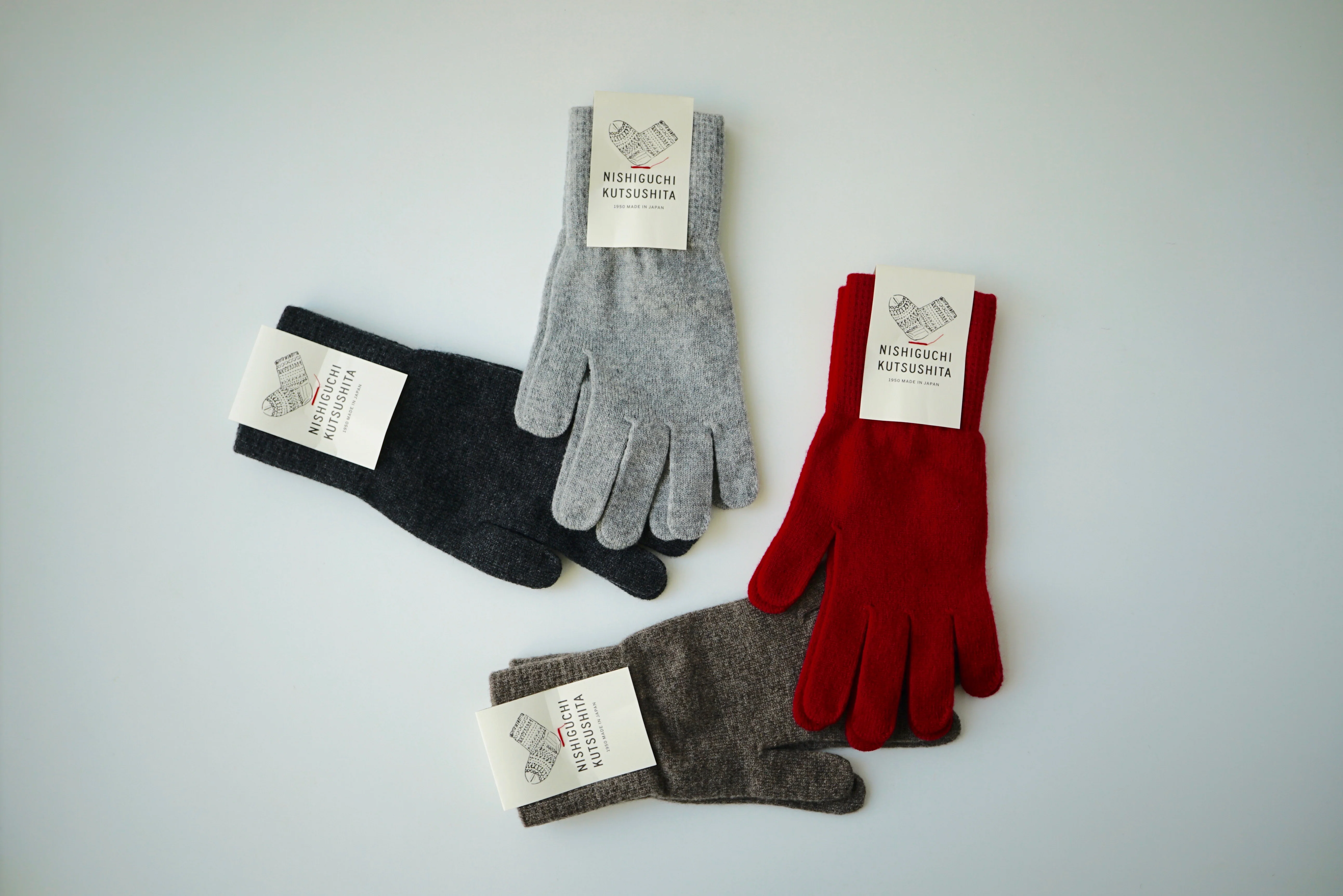 Merino Wool Gloves - Red - Image 3