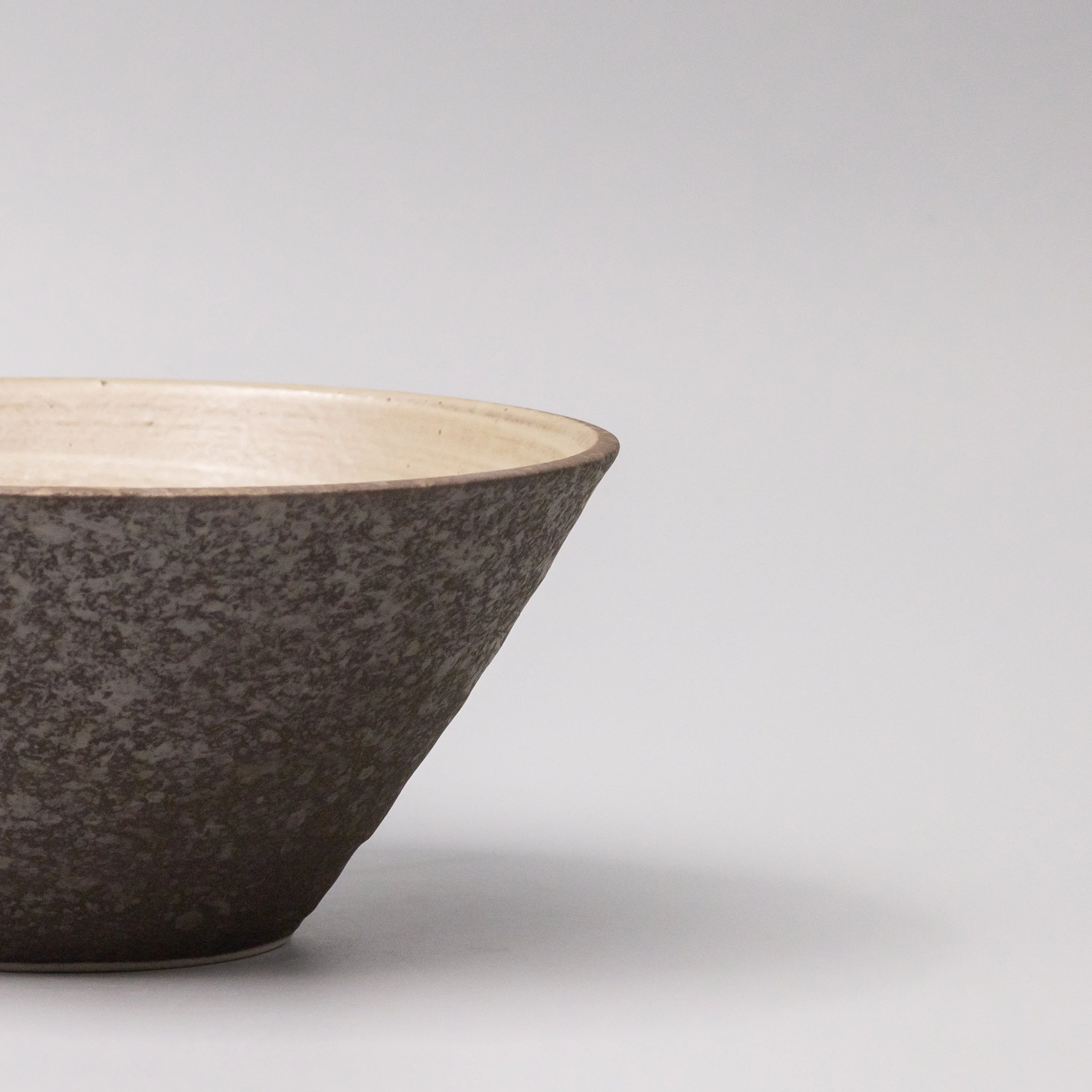 Nin Rin V Shape Bowl 19cm - Image 2