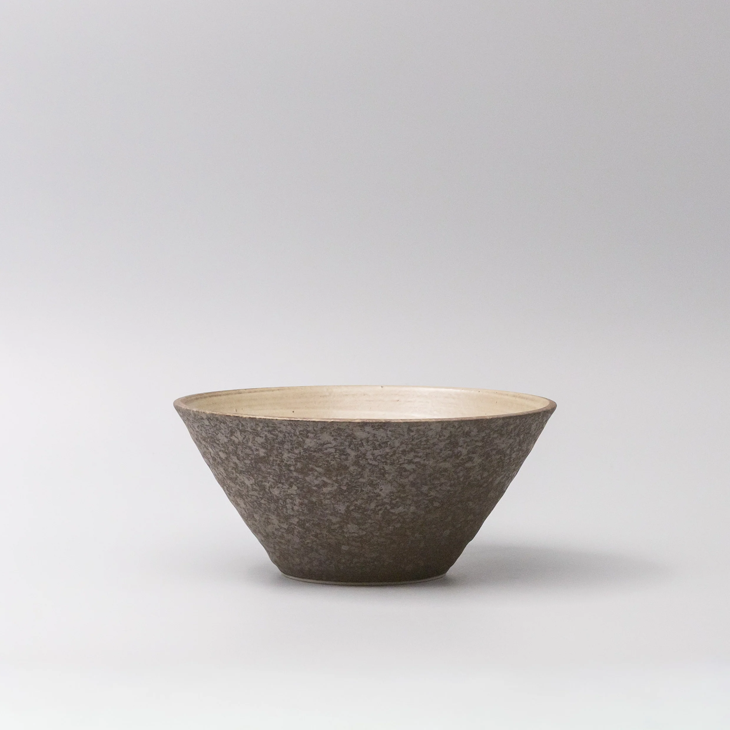 Nin Rin V Shape Bowl 19cm - Image 3
