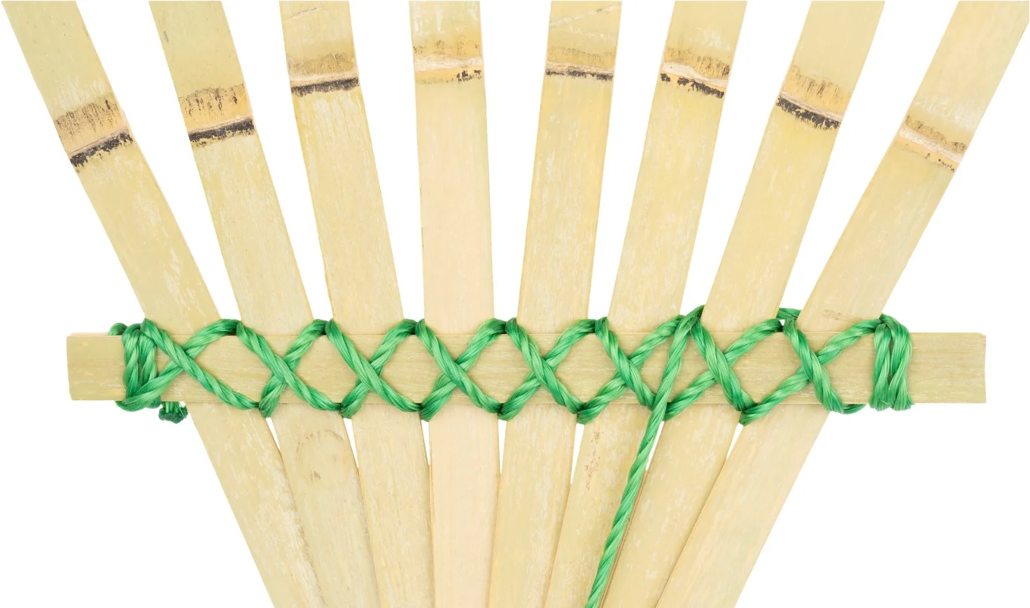 Niwaki Bamboo Hand Rake - Image 3