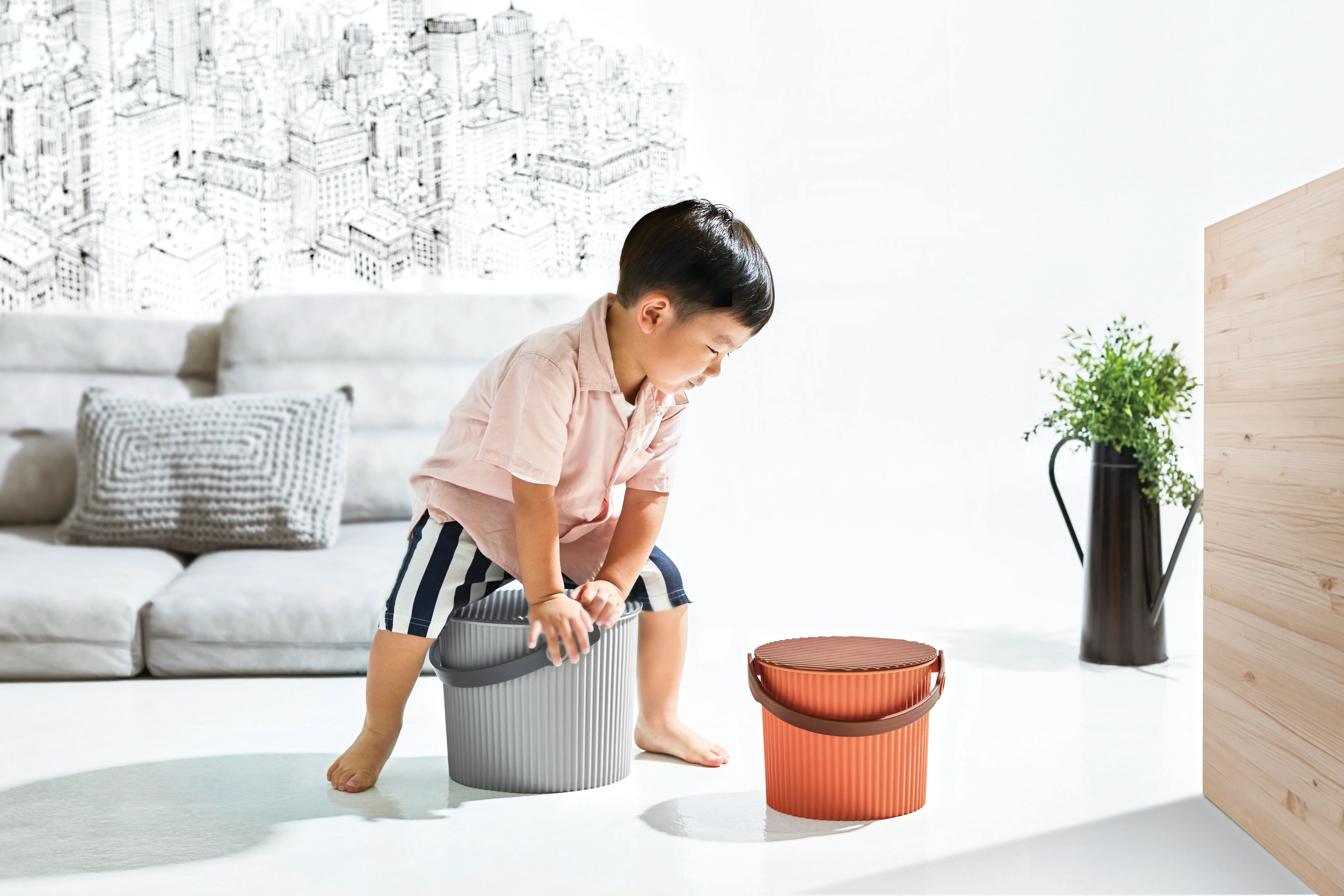 Hachiman Omnioutil mini Storage Bucket 4L - Apricot - Image 2