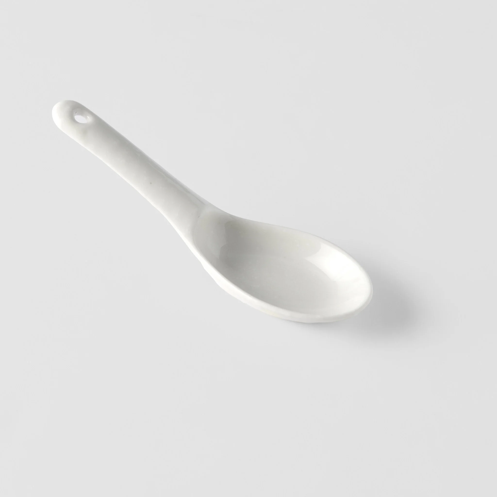 Small White Ramen Spoon 15cm - Image 3