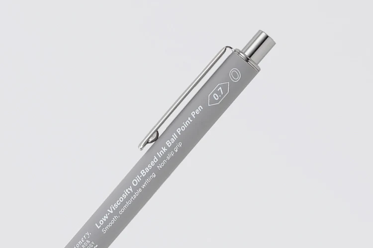 Stalogy Smooth Low-Viscosity Ballpoint Pen 0.7mm, Grey - Image 11