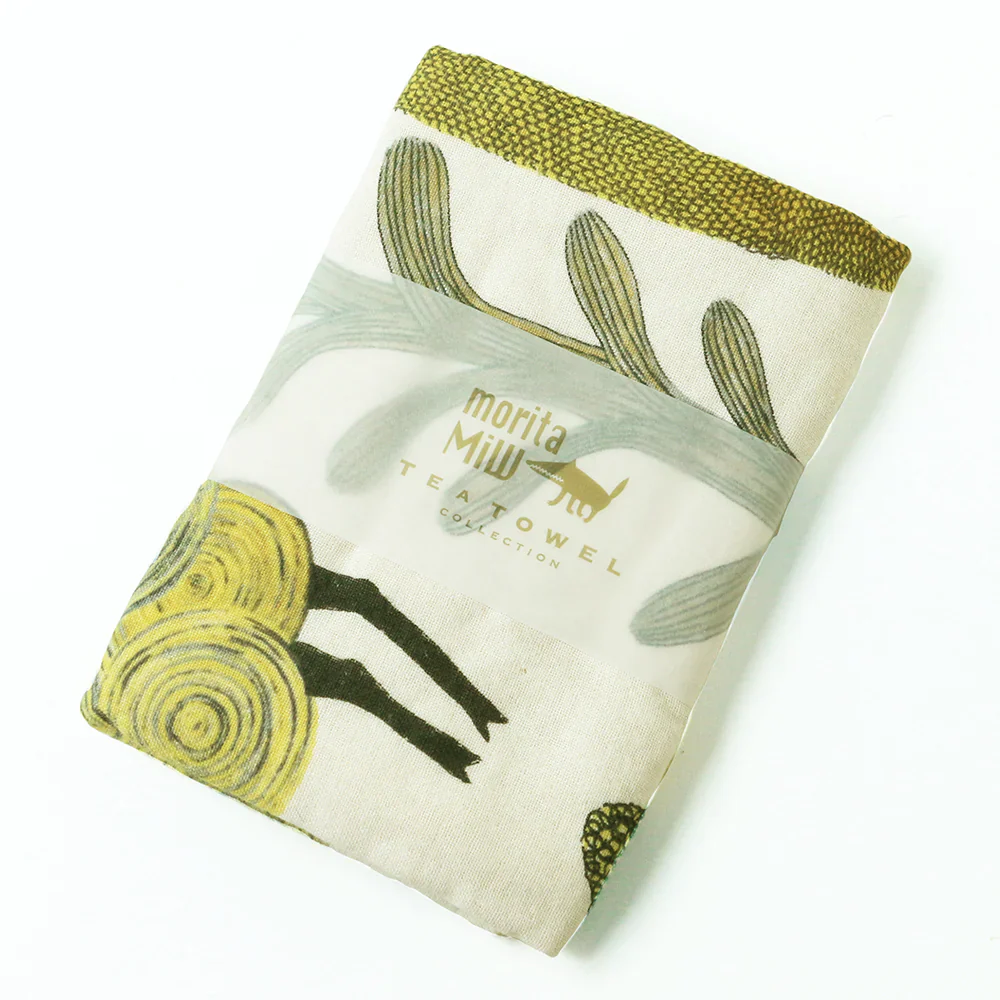 Tea Towel: Sheep (Let's Come and Get It)/Yellow 45x70cm - Image 4