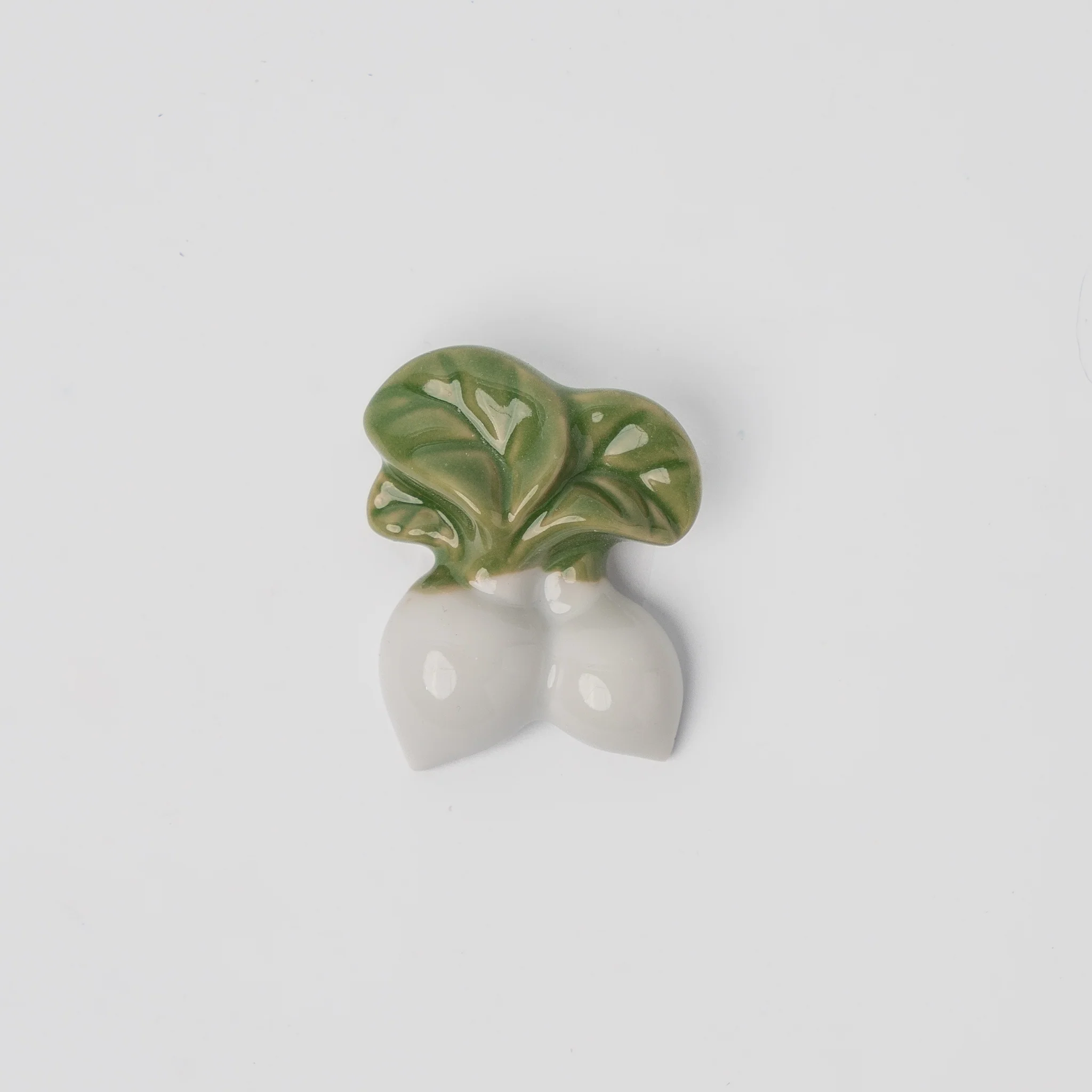 Vegetable Radish Chopstick Rest - Image 3