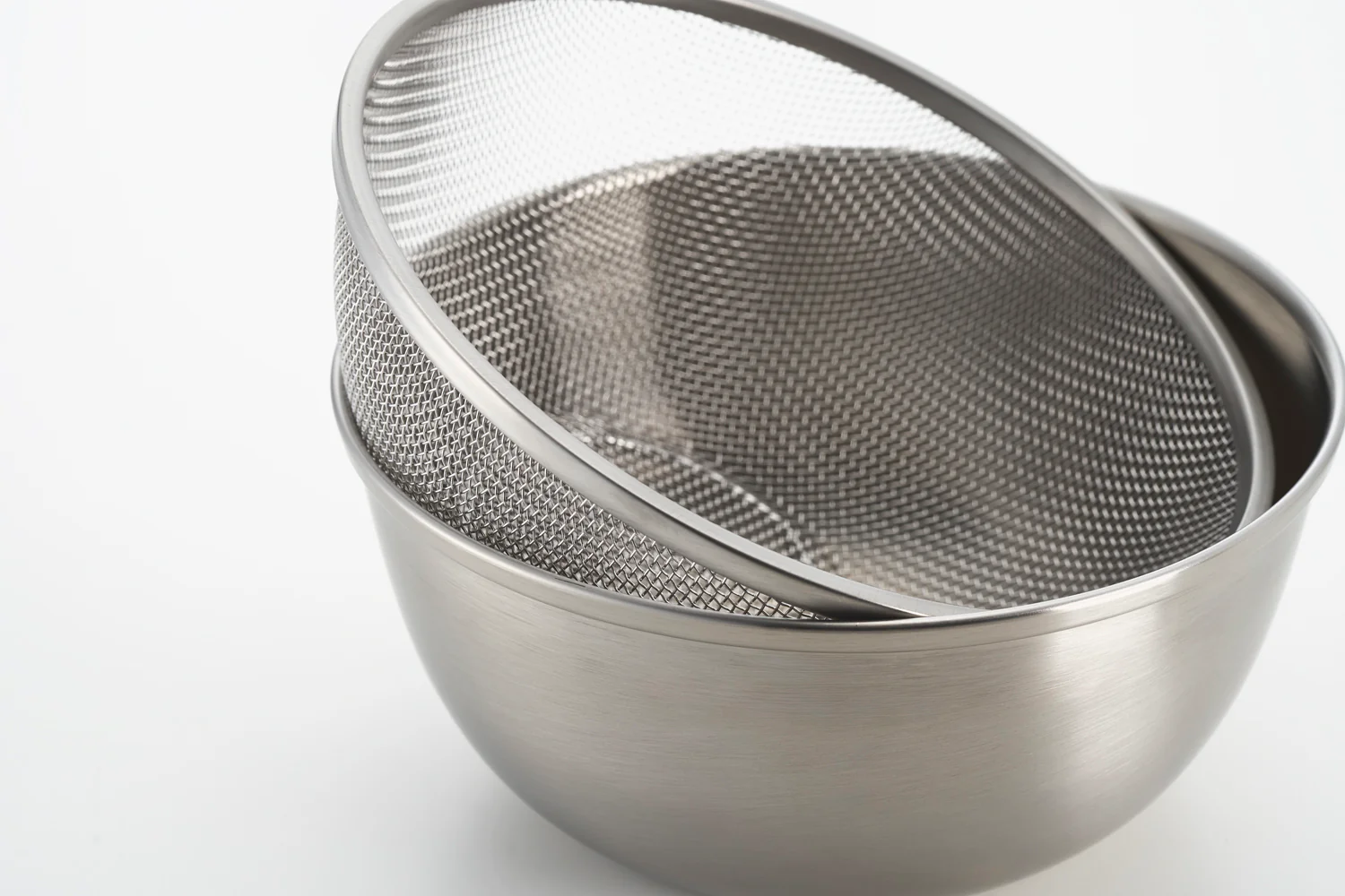 Wahei Enzo Stainless Steel Deep Mixing Bowl 24cm - Image 7